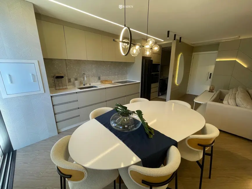 Foto 6 de Apartamento com 2 quartos à venda, 83m2 em Estados, Balneario Camboriu - SC
