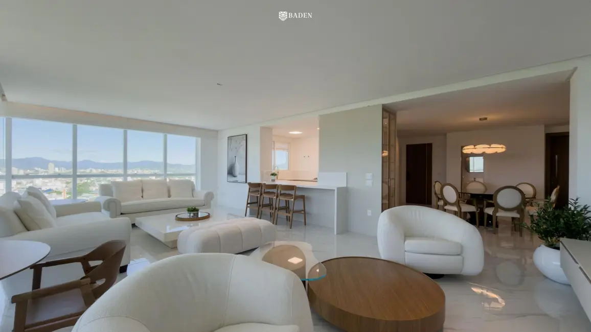 Foto 2 de Apartamento com 3 quartos à venda, 180m2 em Centro, Balneario Camboriu - SC