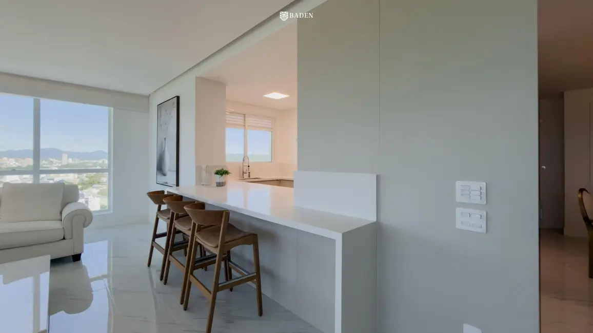 Foto 17 de Apartamento com 3 quartos à venda, 180m2 em Centro, Balneario Camboriu - SC