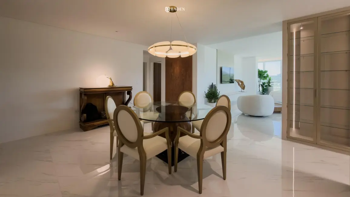 Foto 25 de Apartamento com 3 quartos à venda, 180m2 em Centro, Balneario Camboriu - SC