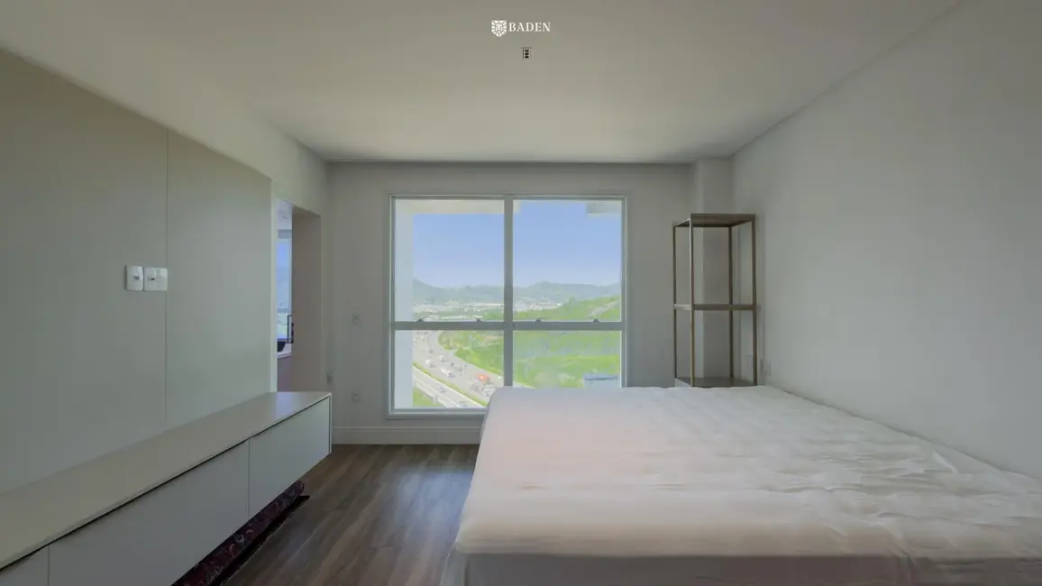 Foto 30 de Apartamento com 3 quartos à venda, 180m2 em Centro, Balneario Camboriu - SC