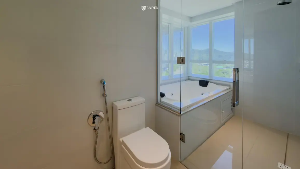 Foto 44 de Apartamento com 3 quartos à venda, 180m2 em Centro, Balneario Camboriu - SC