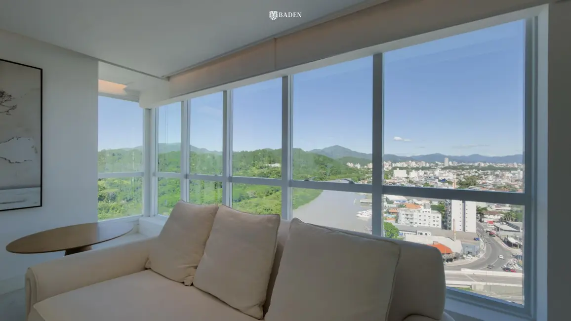 Foto 6 de Apartamento com 3 quartos à venda, 180m2 em Centro, Balneario Camboriu - SC