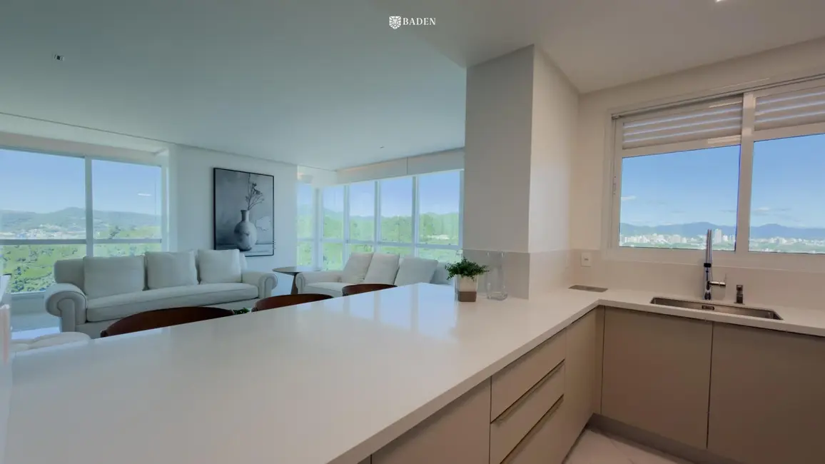 Foto 18 de Apartamento com 3 quartos à venda, 180m2 em Centro, Balneario Camboriu - SC