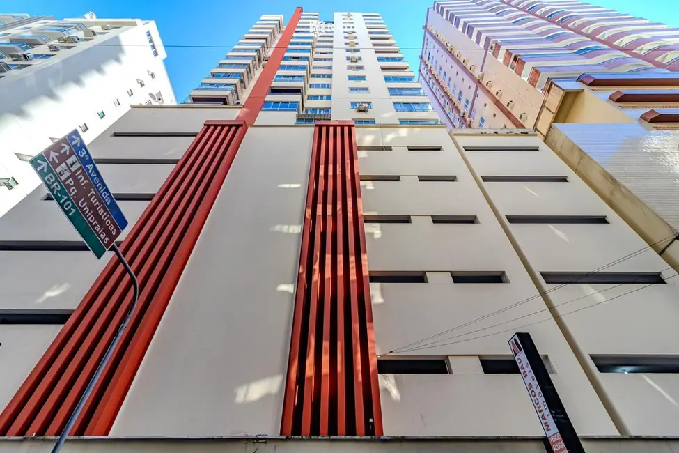 Foto 1 de Apartamento com 2 quartos à venda, 70m2 em Centro, Balneario Camboriu - SC