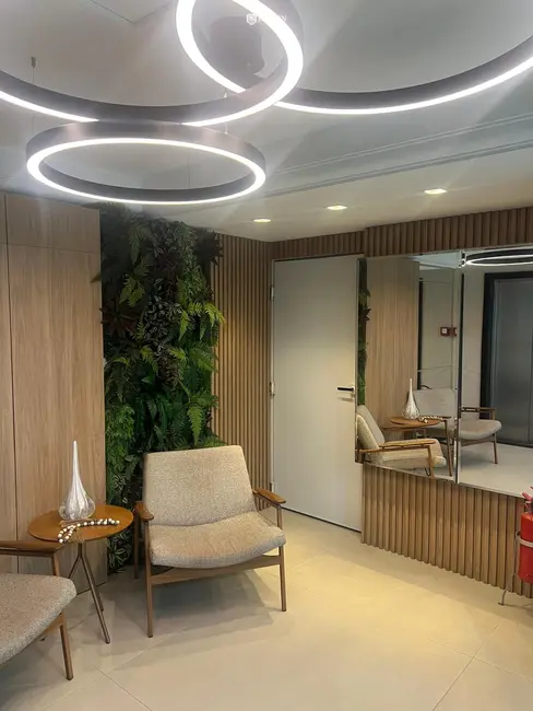 Foto 2 de Apartamento com 2 quartos à venda, 70m2 em Centro, Balneario Camboriu - SC