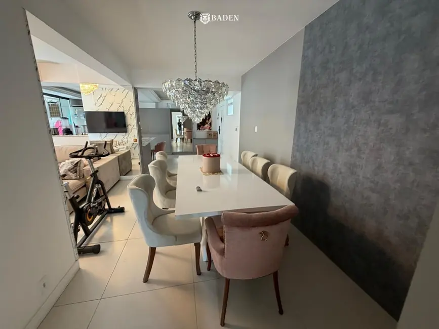 Foto 7 de Apartamento com 3 quartos à venda, 104m2 em Centro, Balneario Camboriu - SC