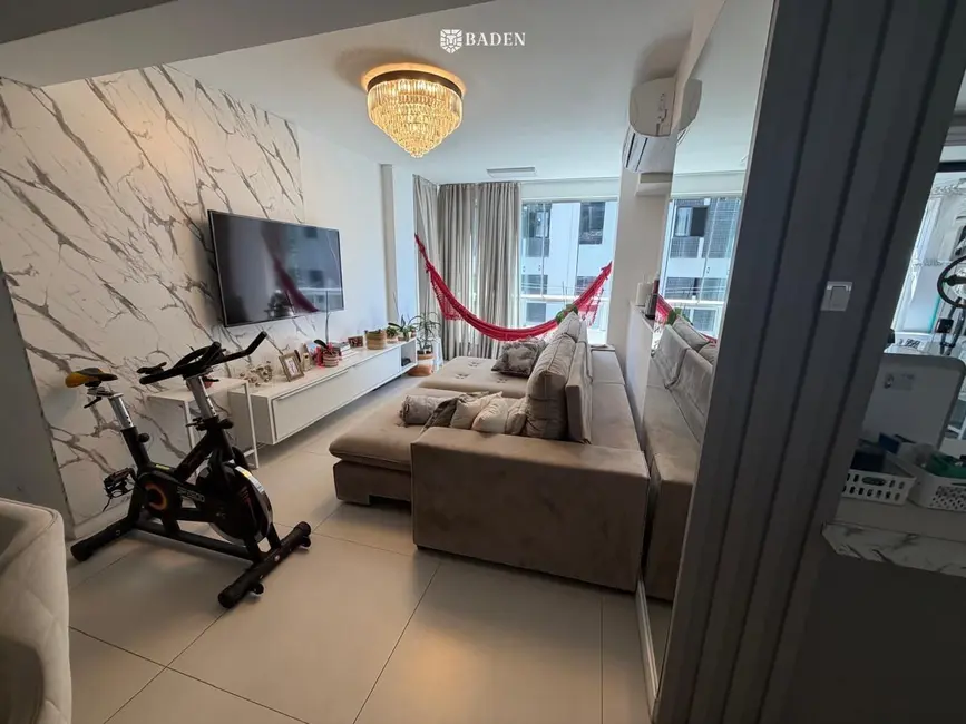 Foto 3 de Apartamento com 3 quartos à venda, 104m2 em Centro, Balneario Camboriu - SC
