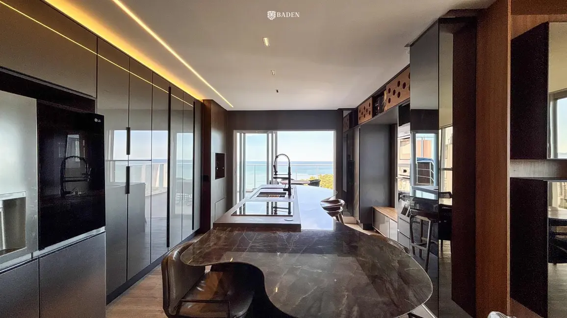 Foto 7 de Cobertura com 5 quartos à venda, 452m2 em Pioneiros, Balneario Camboriu - SC