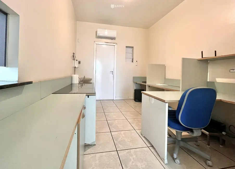 Foto 5 de Loja com 8 quartos para alugar, 160m2 em Nações, Balneario Camboriu - SC
