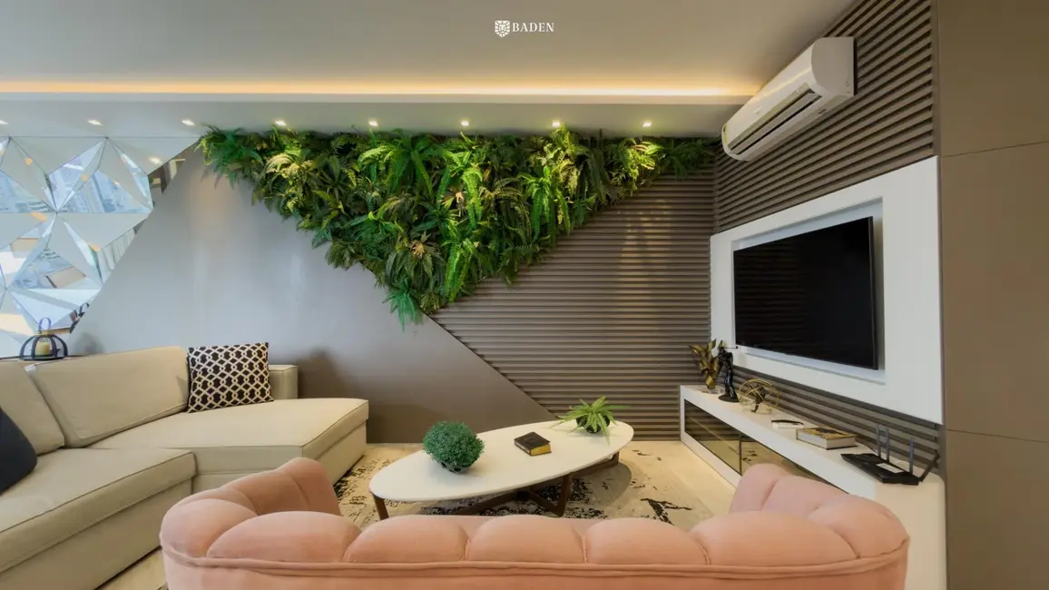 Foto 9 de Apartamento com 3 quartos para alugar, 145m2 em Balneario Camboriu - SC