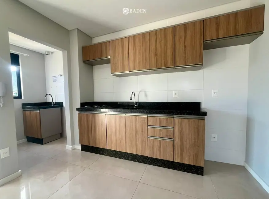 Apartamento com 2 quartos para alugar, 74m2 em Fazenda, Itajai - SC - imagem 5 Foto 5 de Apartamento com 2 quartos para alugar, 74m2 em Fazenda, Itajai - SC