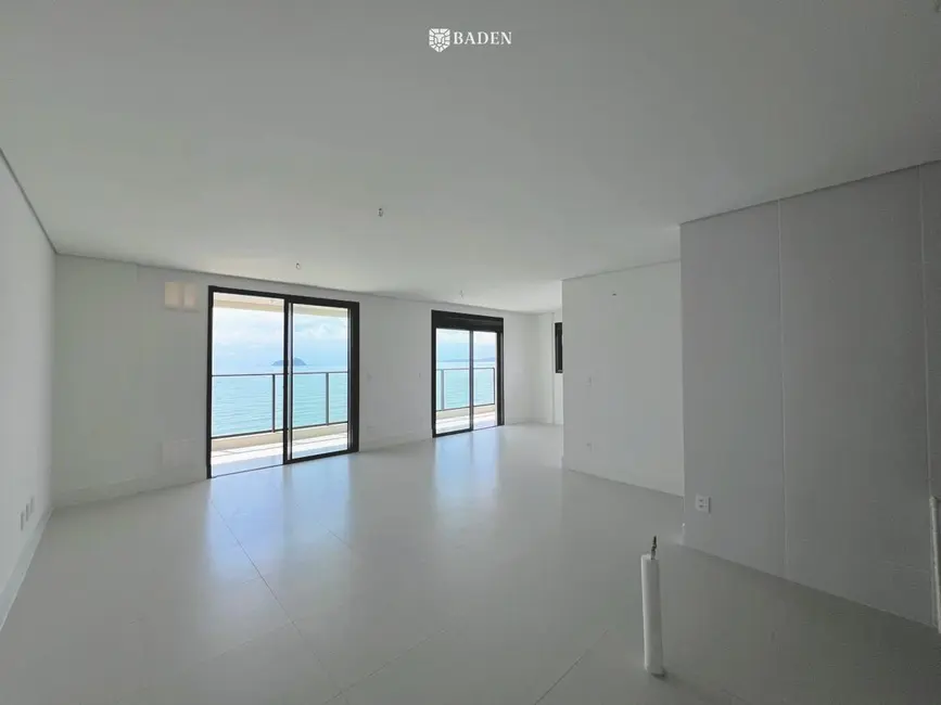 Foto 5 de Apartamento com 3 quartos à venda, 133m2 em Centro, Balneario Picarras - SC
