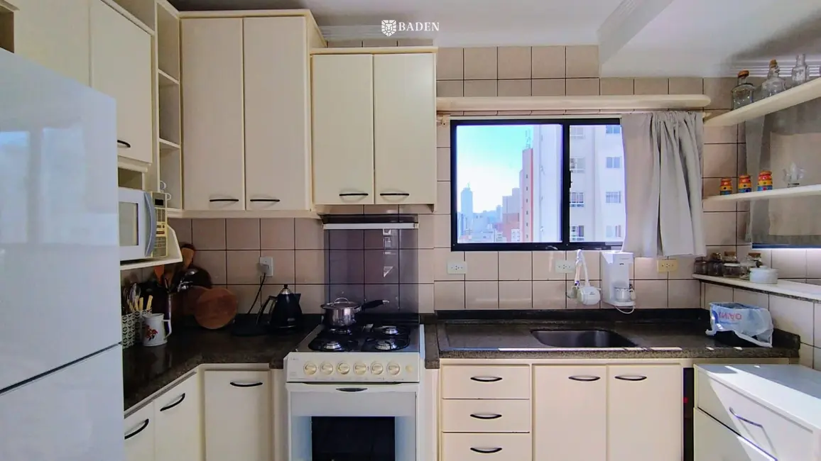 Foto 2 de Apartamento com 3 quartos à venda, 115m2 em Centro, Balneario Camboriu - SC