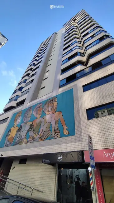 Foto 1 de Apartamento com 3 quartos à venda, 115m2 em Centro, Balneario Camboriu - SC