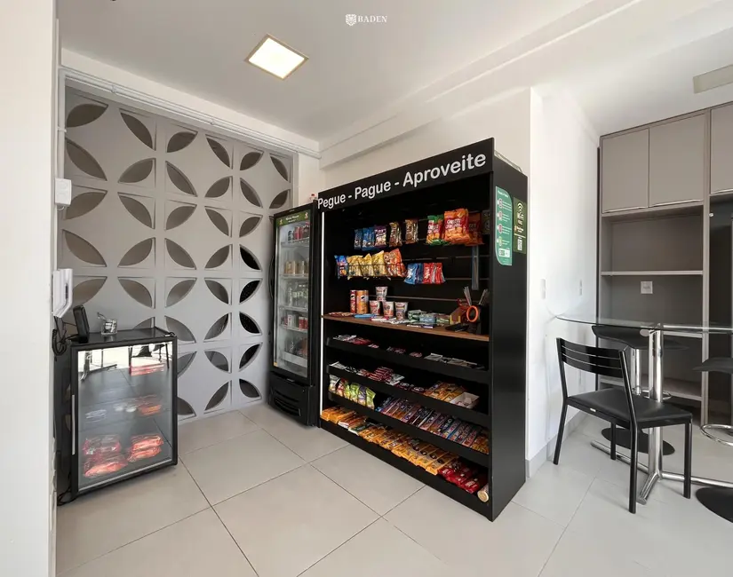Foto 5 de Sala Comercial com 1 quarto para alugar, 43m2 em Pioneiros, Balneario Camboriu - SC