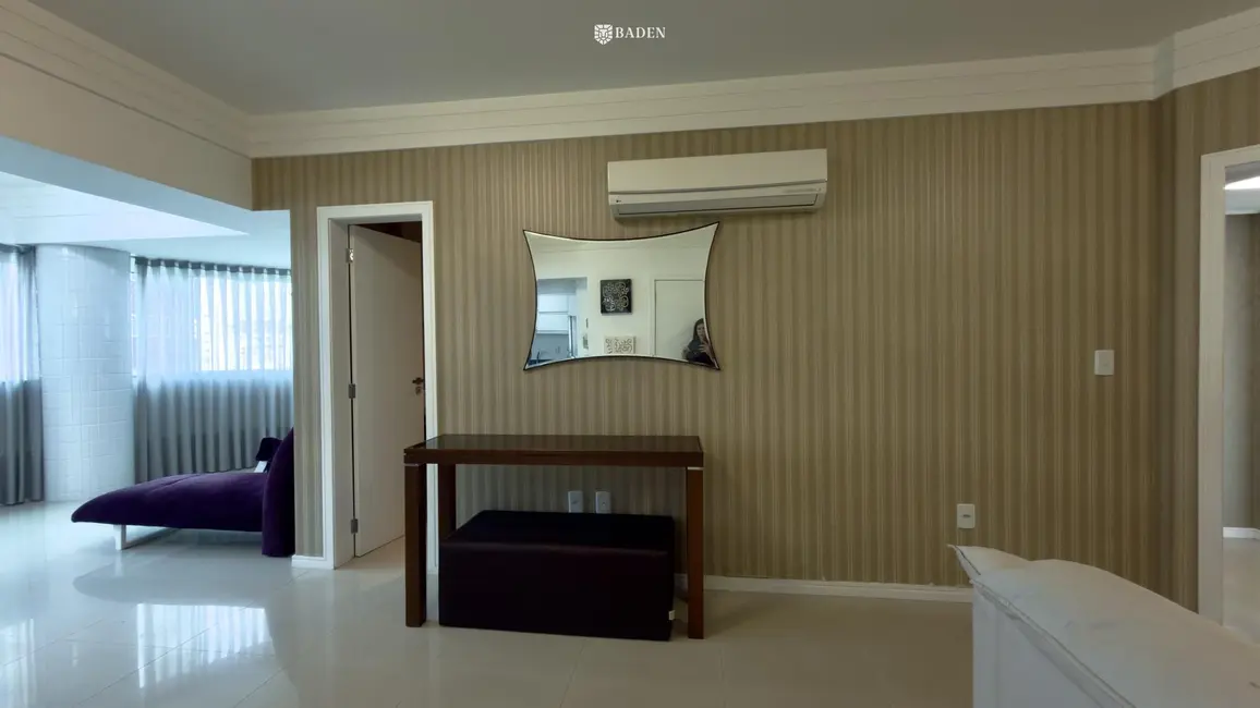 Foto 5 de Apartamento com 3 quartos à venda, 122m2 em Centro, Balneario Camboriu - SC