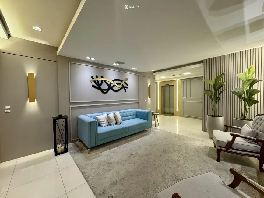 Foto 3 de Apartamento com 3 quartos para alugar, 120m2 em Centro, Balneario Camboriu - SC
