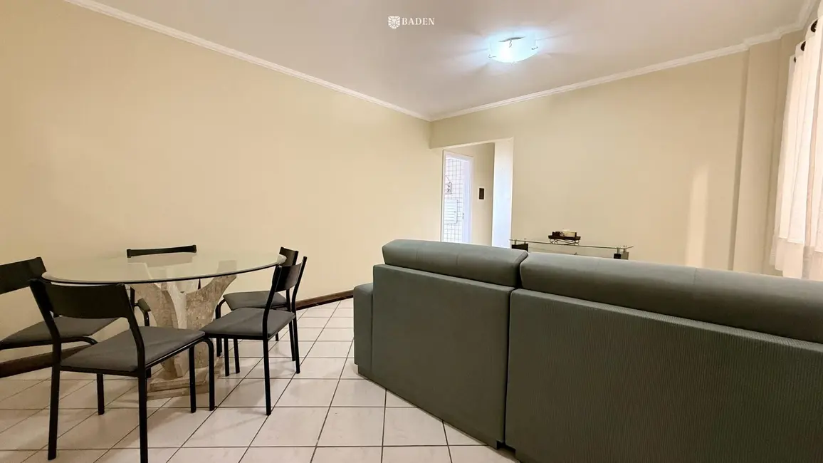 Foto 4 de Apartamento com 3 quartos para alugar, 110m2 em Centro, Balneario Camboriu - SC