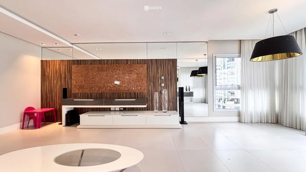 Foto 8 de Apartamento com 3 quartos à venda, 135m2 em Centro, Balneario Camboriu - SC
