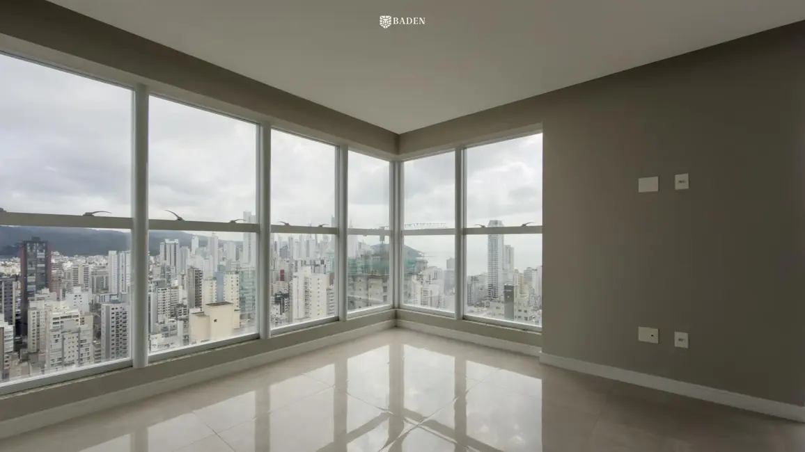 Foto 5 de Cobertura com 6 quartos à venda, 347m2 em Centro, Balneario Camboriu - SC