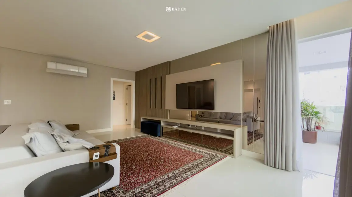 Foto 3 de Apartamento com 4 quartos à venda, 180m2 em Centro, Balneario Camboriu - SC