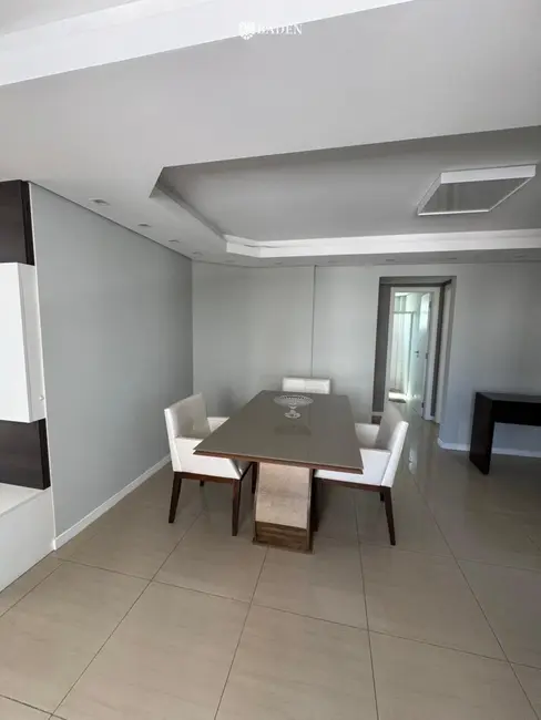 Foto 3 de Apartamento com 3 quartos para alugar, 127m2 em Centro, Balneario Camboriu - SC