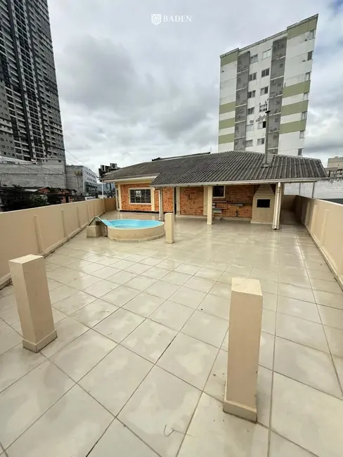 Foto 7 de Apartamento com 3 quartos para alugar, 130m2 em Camboriu - SC
