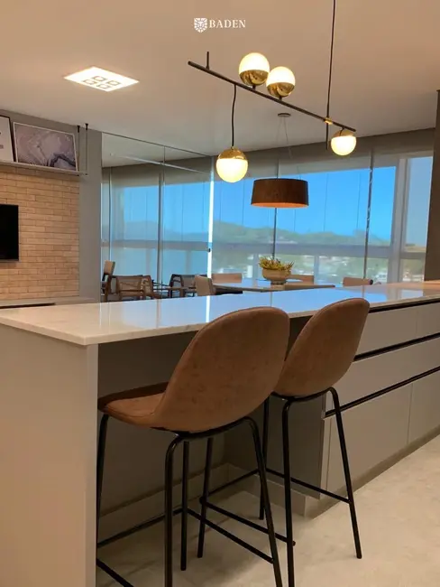 Foto 8 de Apartamento com 2 quartos à venda, 105m2 em Itapema - SC