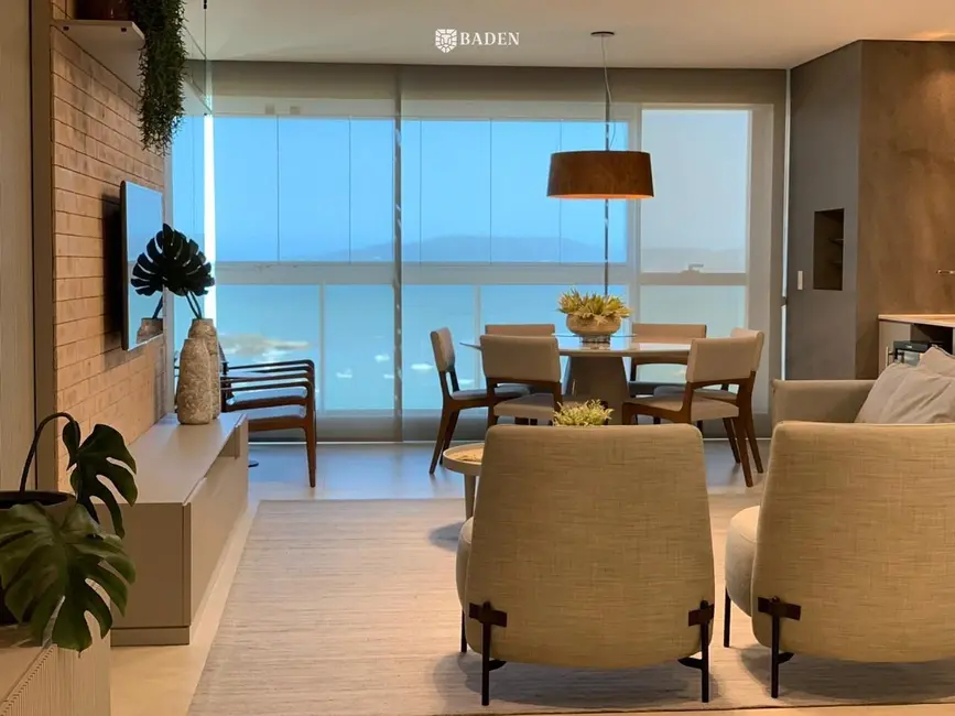 Foto 2 de Apartamento com 2 quartos à venda, 105m2 em Itapema - SC