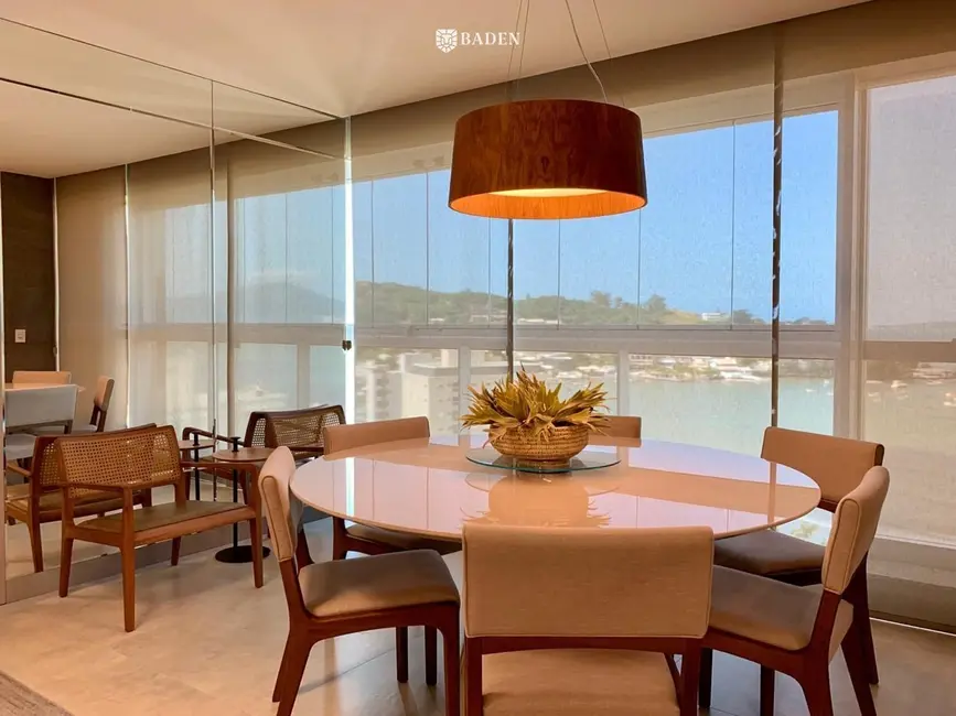 Foto 1 de Apartamento com 2 quartos à venda, 105m2 em Itapema - SC