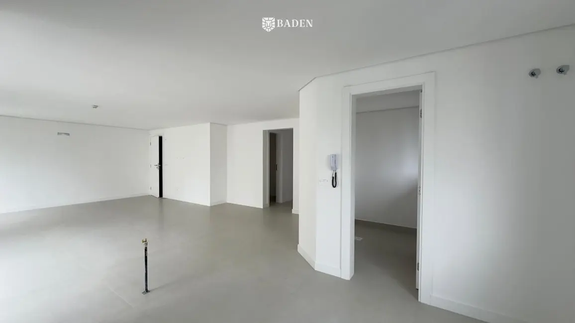 Foto 4 de Apartamento com 3 quartos à venda, 104m2 em Centro, Balneario Camboriu - SC