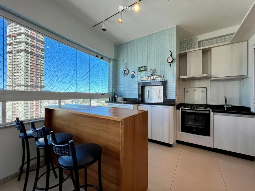 Apartamento com 3 quartos à venda, 125m2 em Centro, Balneario Camboriu - SC - imagem 3 Foto 3 de Apartamento com 3 quartos à venda, 125m2 em Centro, Balneario Camboriu - SC