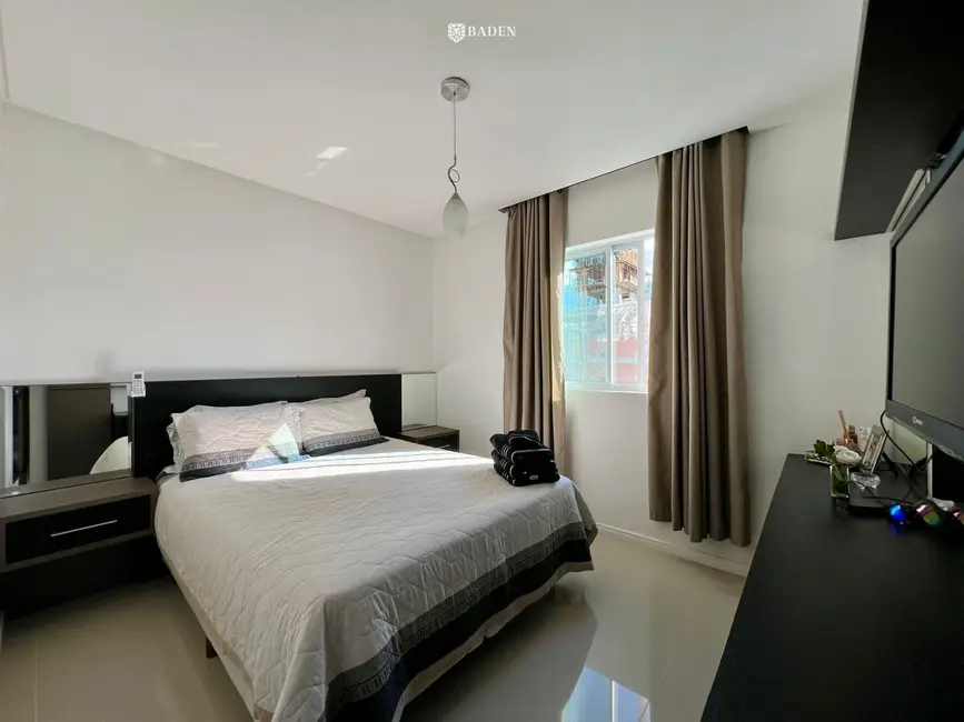 Foto 8 de Apartamento com 3 quartos à venda, 115m2 em Centro, Balneario Camboriu - SC