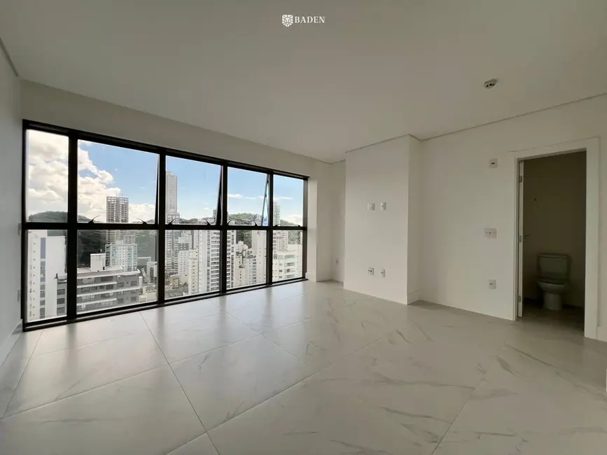 Foto 8 de Cobertura com 5 quartos à venda, 321m2 em Pioneiros, Balneario Camboriu - SC