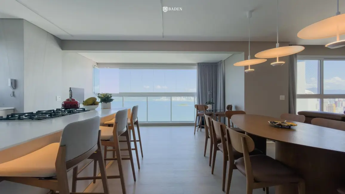 Foto 1 de Apartamento com 4 quartos à venda, 160m2 em Pioneiros, Balneario Camboriu - SC