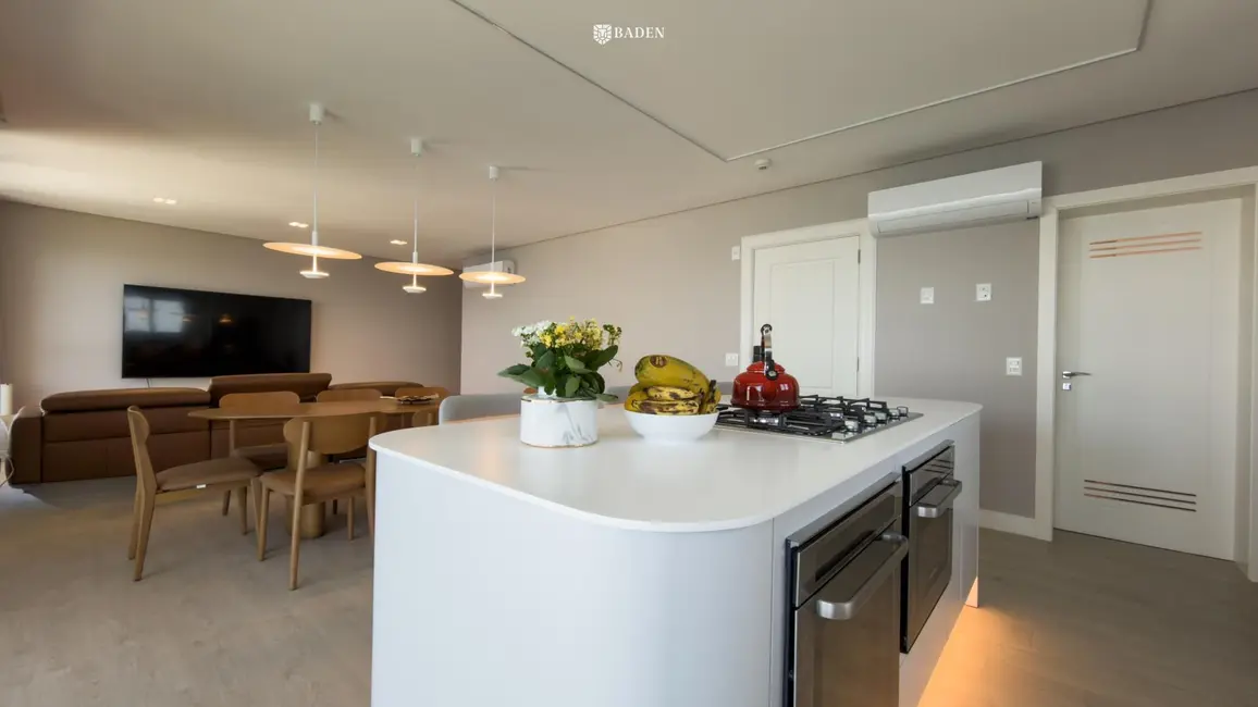 Foto 8 de Apartamento com 4 quartos à venda, 160m2 em Pioneiros, Balneario Camboriu - SC