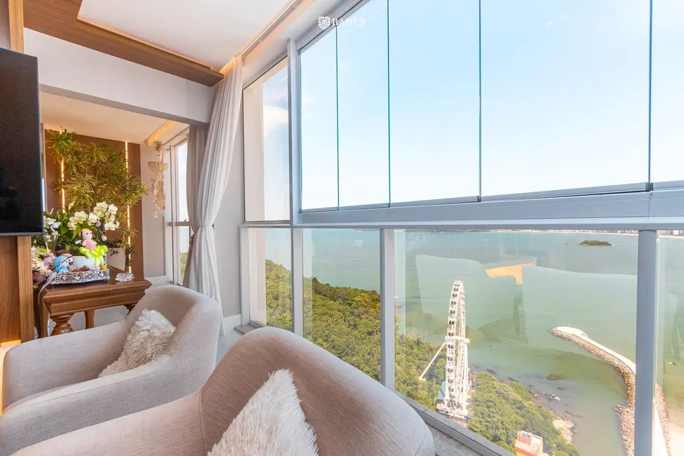 Foto 6 de Apartamento com 4 quartos para alugar, 190m2 em Pioneiros, Balneario Camboriu - SC