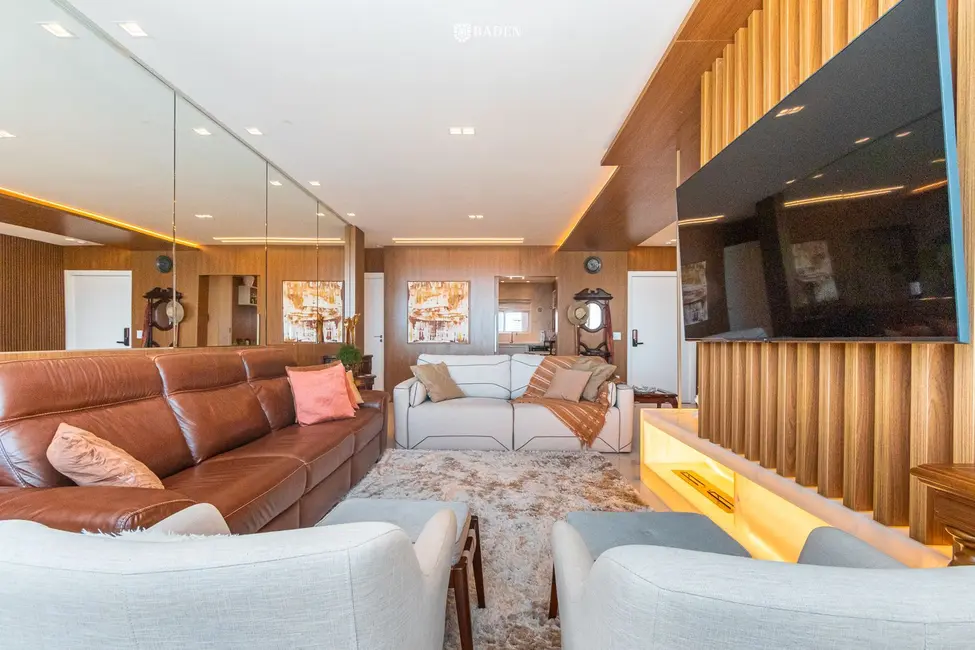 Foto 7 de Apartamento com 4 quartos para alugar, 190m2 em Pioneiros, Balneario Camboriu - SC
