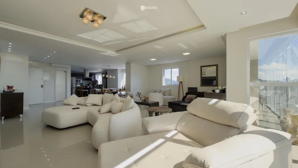 Foto 5 de Apartamento com 5 quartos à venda, 277m2 em Centro, Balneario Camboriu - SC