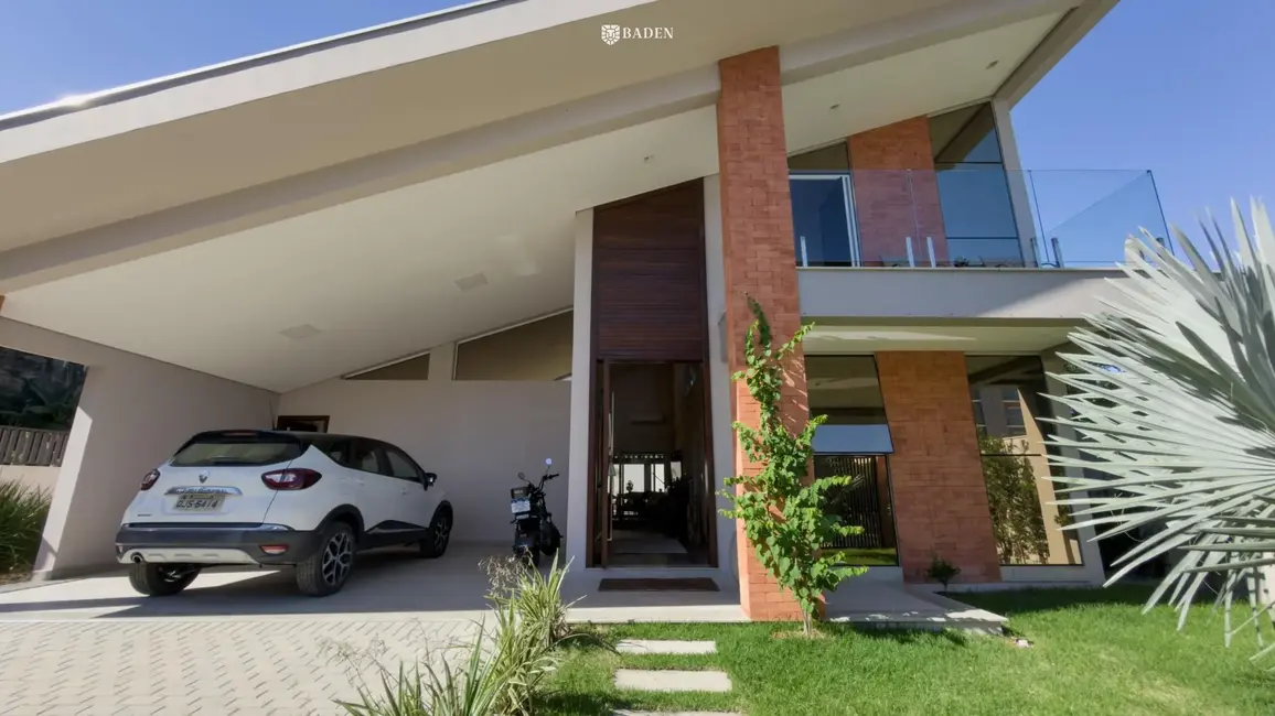 Foto 5 de Casa com 3 quartos à venda, 272m2 em Penha - SC