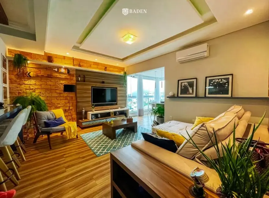 Foto 6 de Apartamento com 2 quartos à venda, 77m2 em Itajai - SC