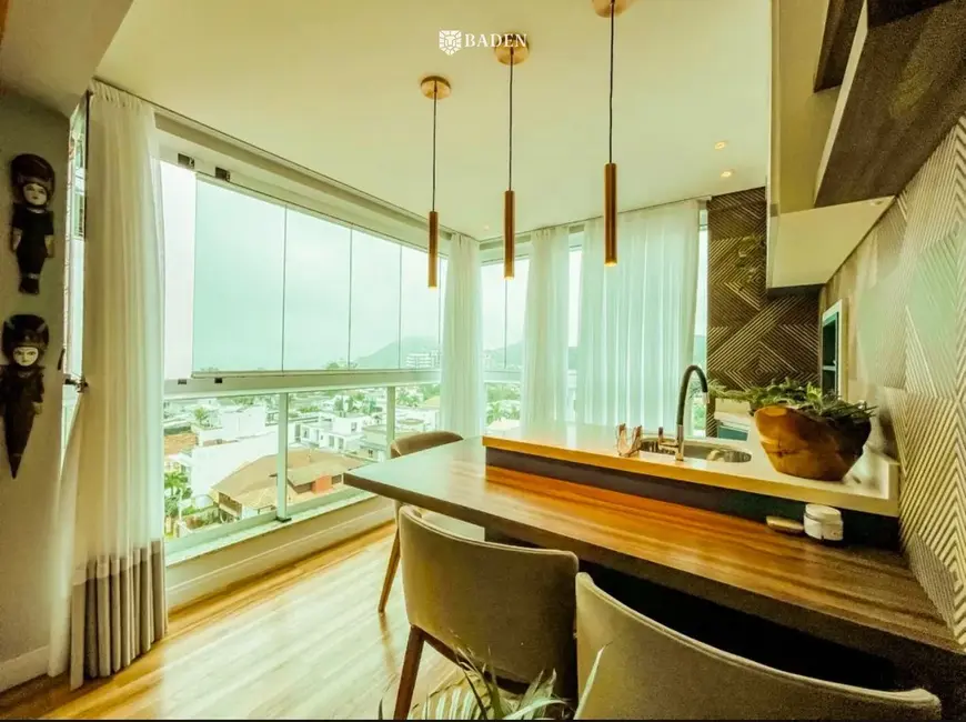 Foto 1 de Apartamento com 2 quartos à venda, 77m2 em Itajai - SC