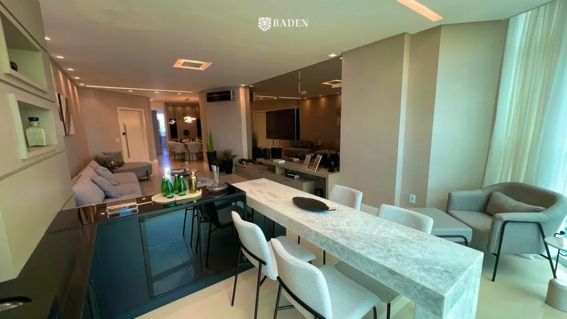 Foto 5 de Apartamento com 3 quartos à venda, 135m2 em Centro, Balneario Camboriu - SC