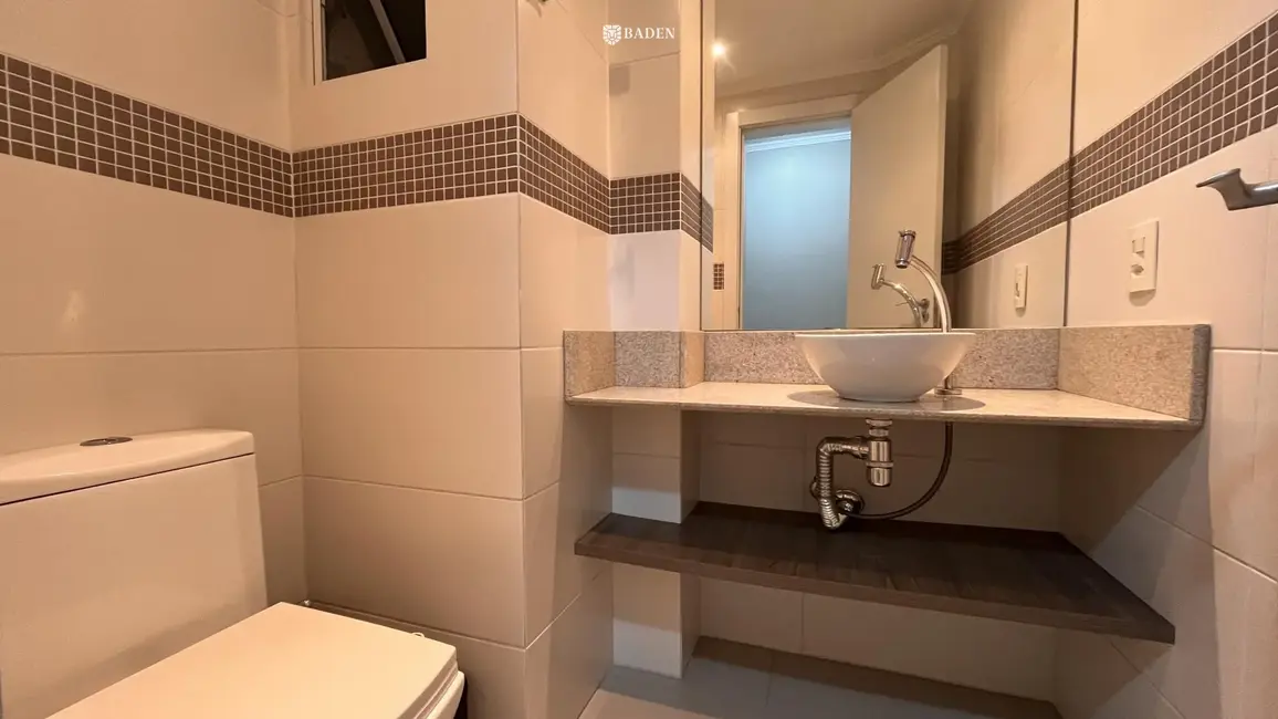 Foto 6 de Apartamento com 3 quartos para alugar, 109m2 em Itajai - SC