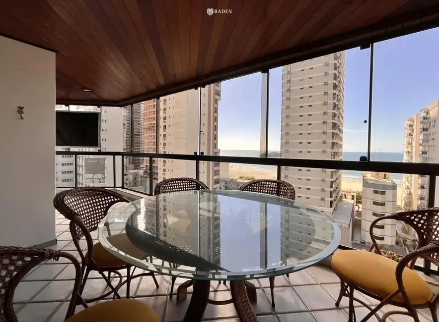 Foto 1 de Apartamento com 3 quartos para alugar, 174m2 em Centro, Balneario Camboriu - SC