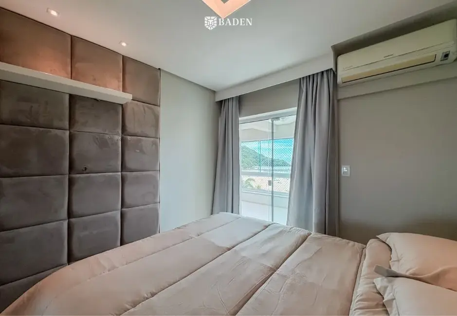 Foto 5 de Apartamento com 4 quartos à venda, 154m2 em Balneario Camboriu - SC