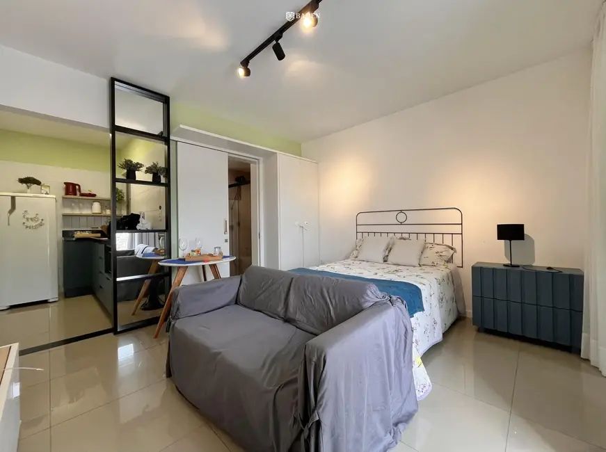 Foto 2 de Apartamento com 1 quarto para alugar, 37m2 em Centro, Balneario Camboriu - SC