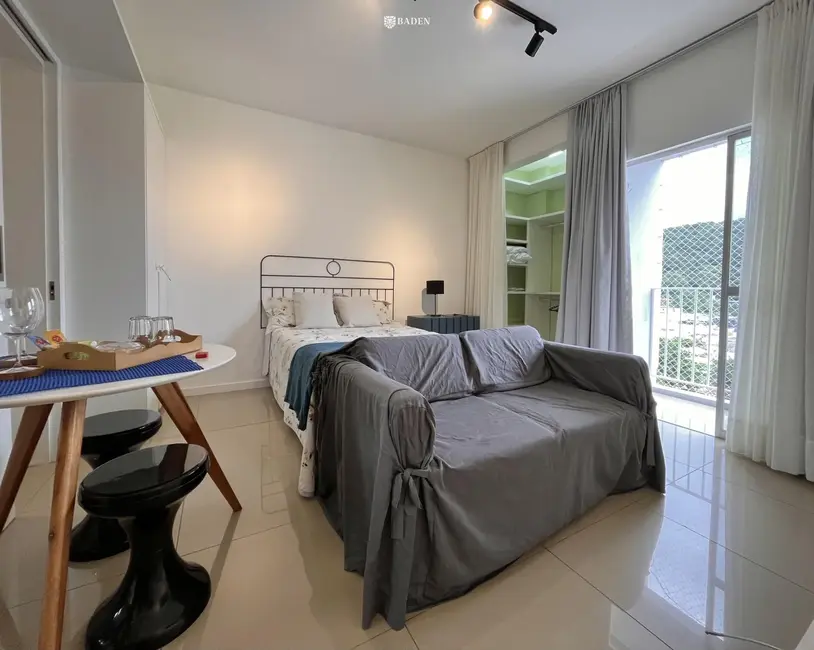 Foto 1 de Apartamento com 1 quarto para alugar, 37m2 em Centro, Balneario Camboriu - SC