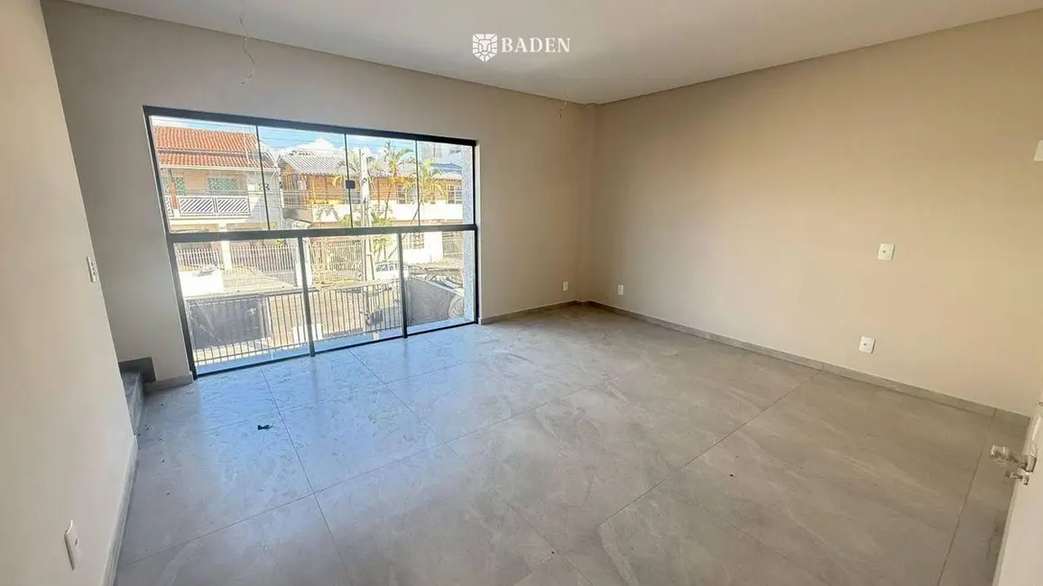 Foto 2 de Apartamento com 2 quartos à venda, 57m2 em Municípios, Balneario Camboriu - SC